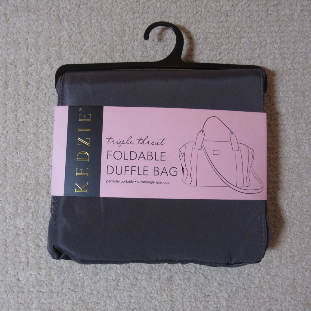 Gray Travel Bag Foldable and Portable